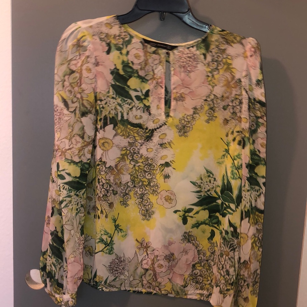 Zara woman